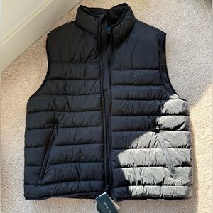 Perry Ellis Men's Black Puffer Vest